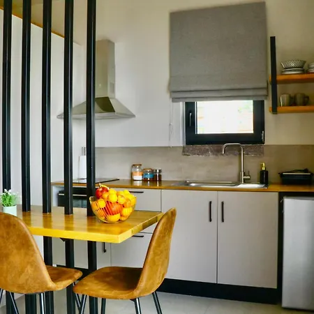 Petrichor Apartment *